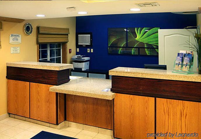 Fairfield Inn And Suites By Marriott Cincinnati Eastgate Interior photo