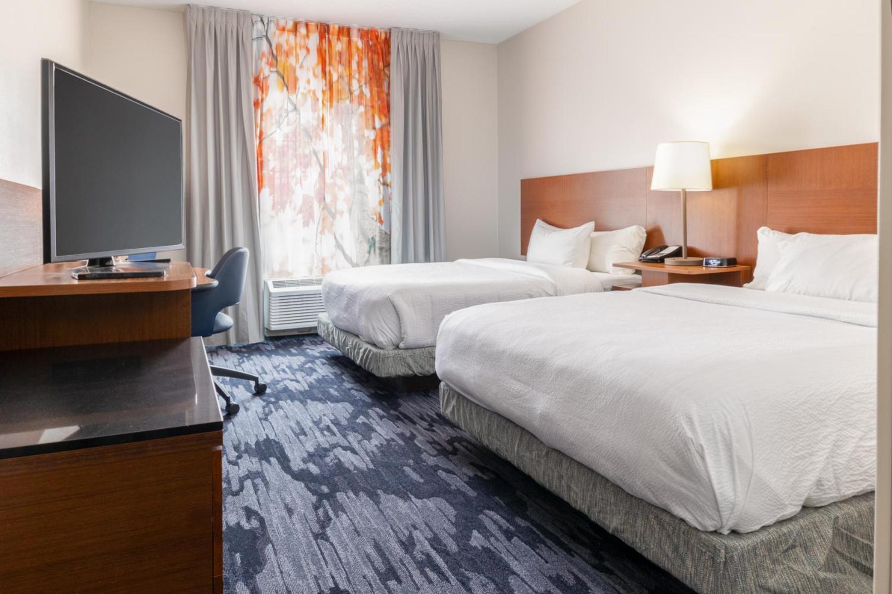 Fairfield Inn And Suites By Marriott Cincinnati Eastgate Exterior photo